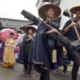近江商人なりきり行列